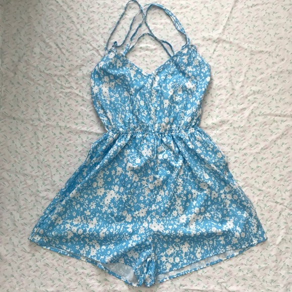 SHEIN Strappy Open Back Floral Romper XS Blue White Sweetheart Neckline - Picture 3 of 16